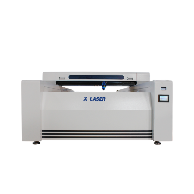 B&uuml;y&uuml;k Yataklı CO2 Lazer Kesim Makinesi
